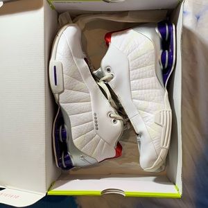 Nike shox Carter colourway